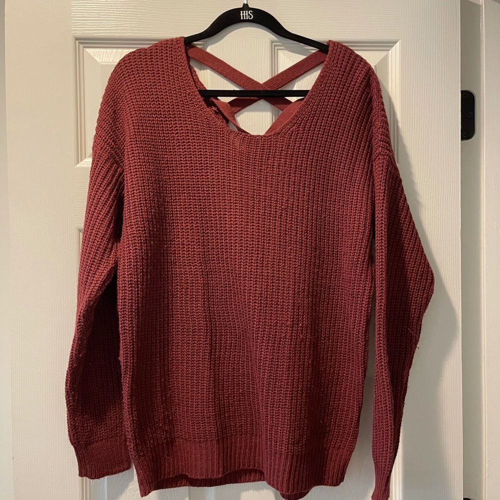 Maroon sweater